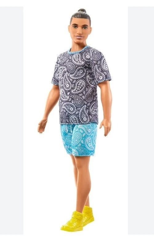 Mattel Barbie Fashionistas Ken #204  Bambola Ken Fashion con Man Bun