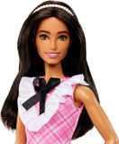 HJT06 Mattel  Barbie Fashionistas  con Capelli Neri, Abito Rosa a Quadri