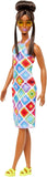 HJT07 Mattel  Barbie Fashionistas con Capelli Castani Raccolti e occhiali