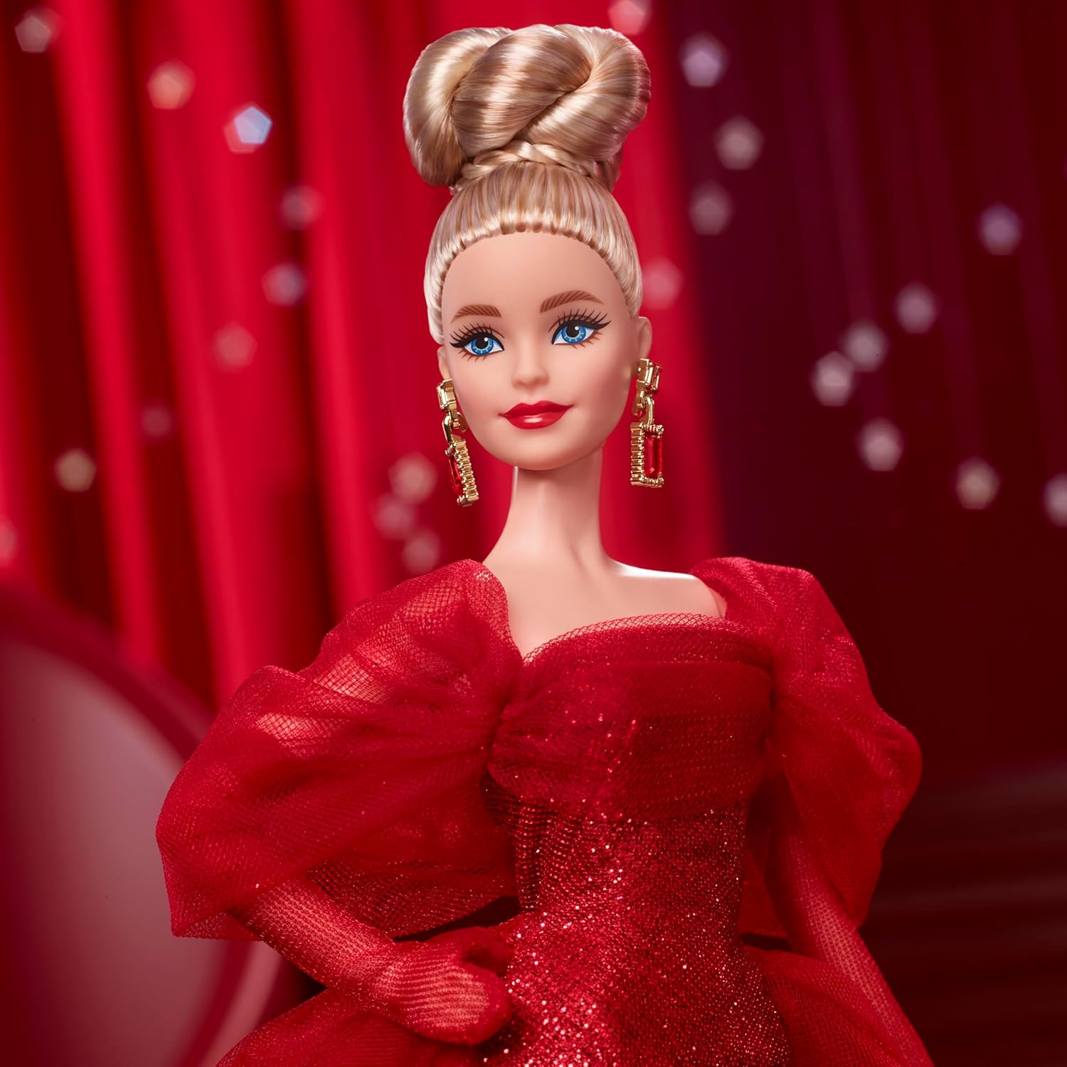 Barbie Signature Mattel 80° Anniversario  Bambola da Collezione con Abito Rosso