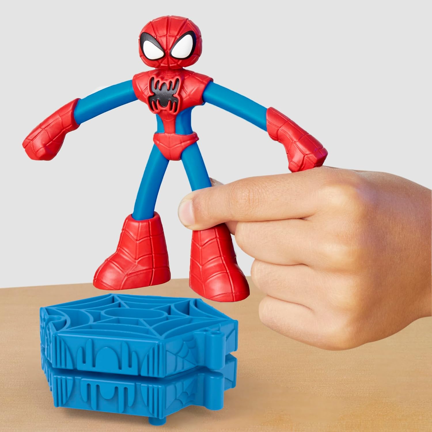 Play-Doh Marvel Spider-Man Lancia e Taglia  Set Creativo con 2 Action Figure