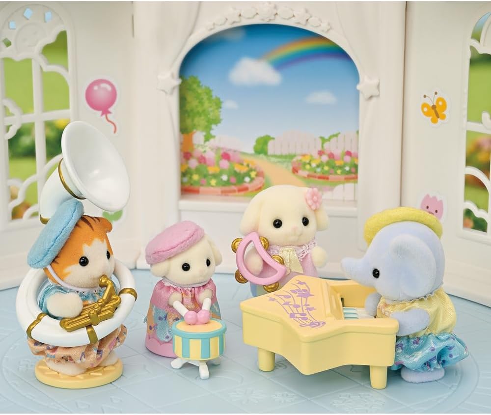 05817 Sylvanian Families Il Concerto dell’Asilo Set Musicale con Cuccioli e Str