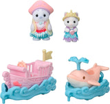 05820 Sylvanian Families Il Trenino del Mare Set Amusement Park con Personaggi