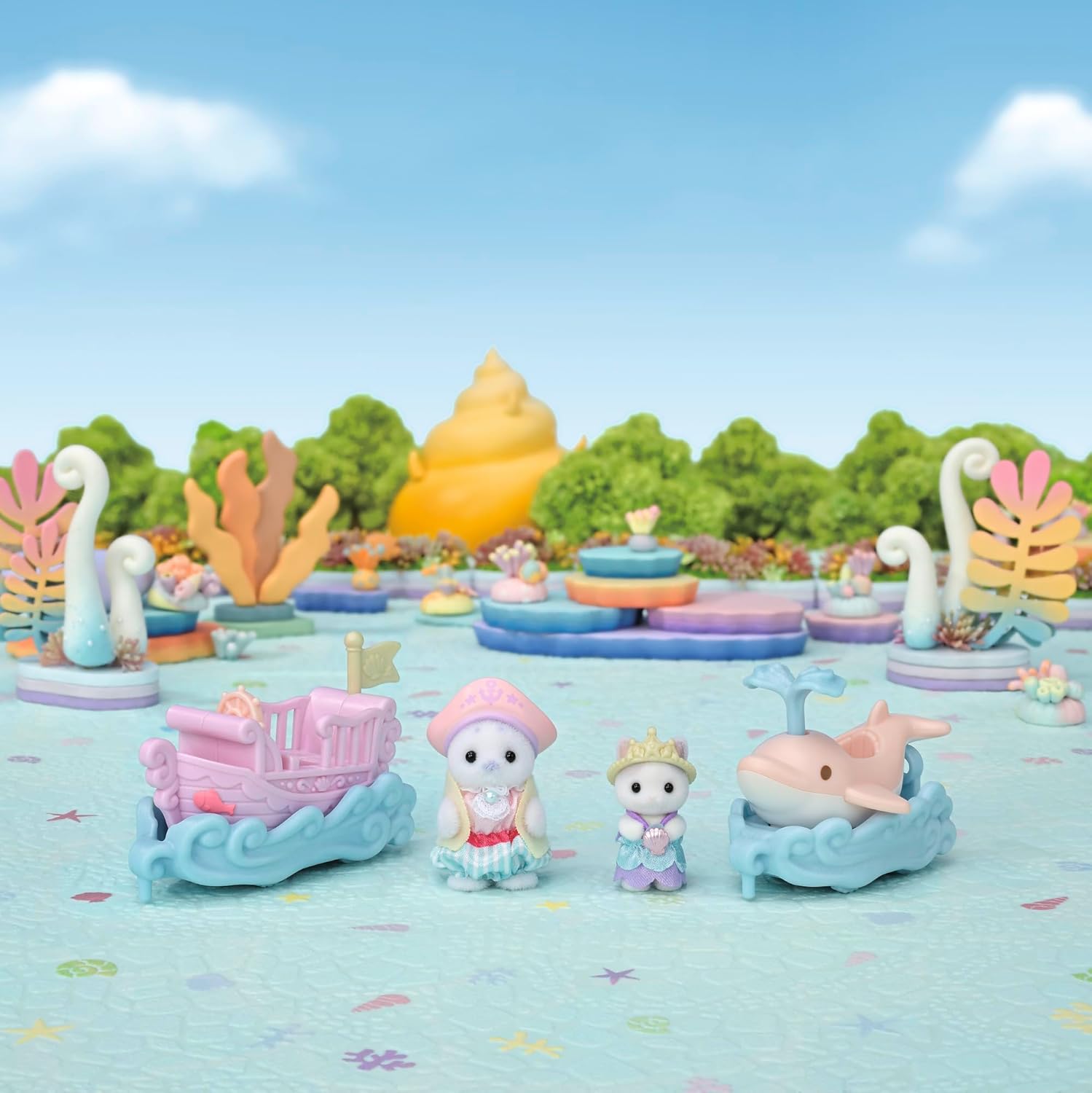 05820 Sylvanian Families Il Trenino del Mare Set Amusement Park con Personaggi