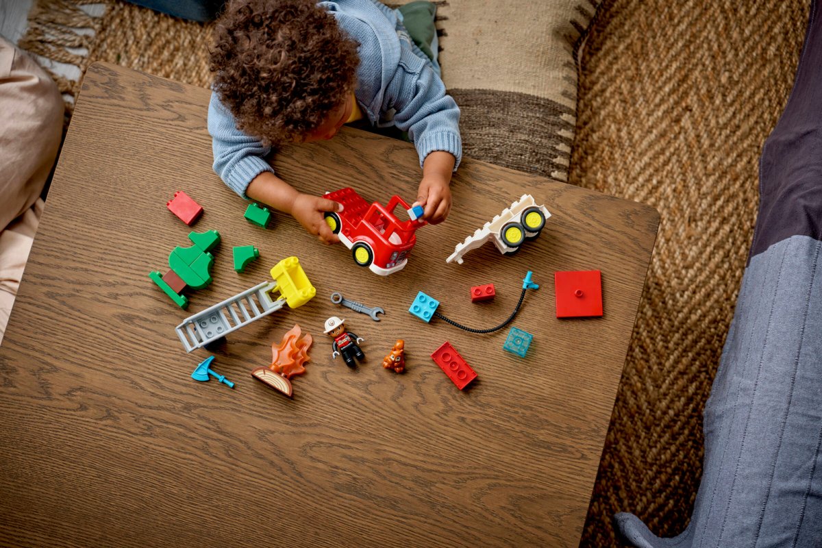 10473 LEGO DUPLO Town Autopompa con manichetta e pompiere