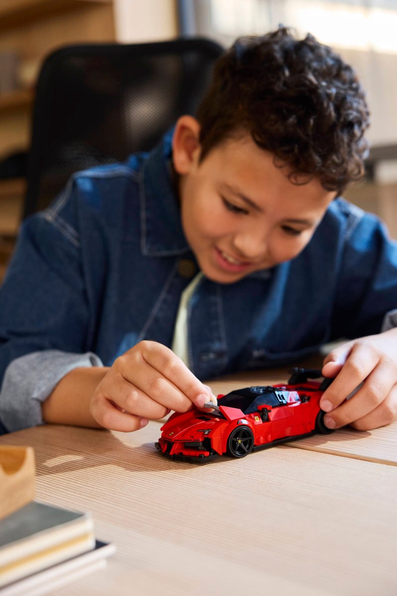 77254 LEGO Speed Champions Ferrari SF90 XX Auto sportiva Stradale