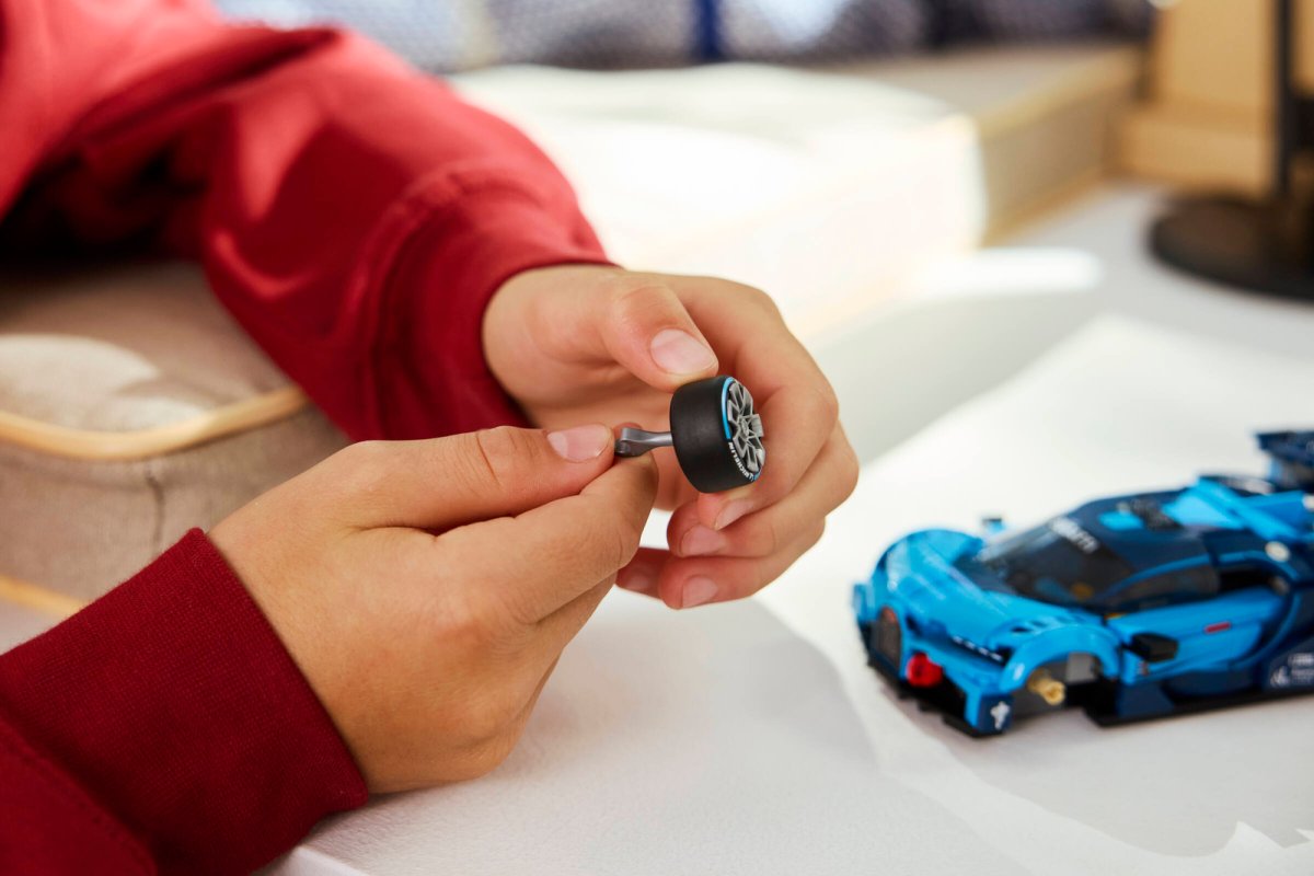 77253 LEGO Speed Champions Super auto sportiva Bugatti Vision GT