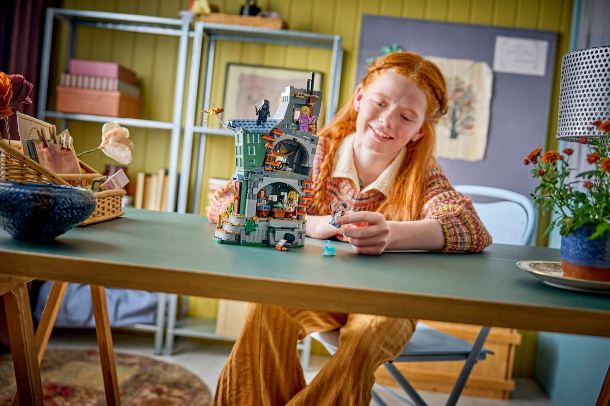 76467 LEGO Harry Potter TM La casa di Luna Lovegood