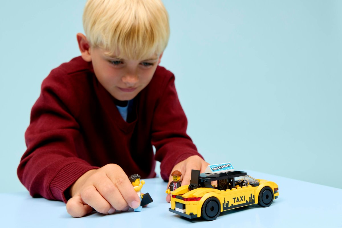 60487 LEGO City Great Vehicles Taxi giallo