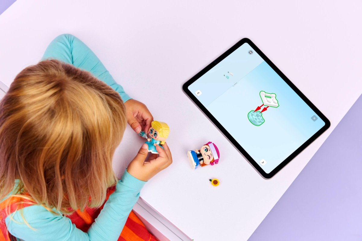 43284 LEGO Disney Princess Mini-Anna e Mini-Elsa