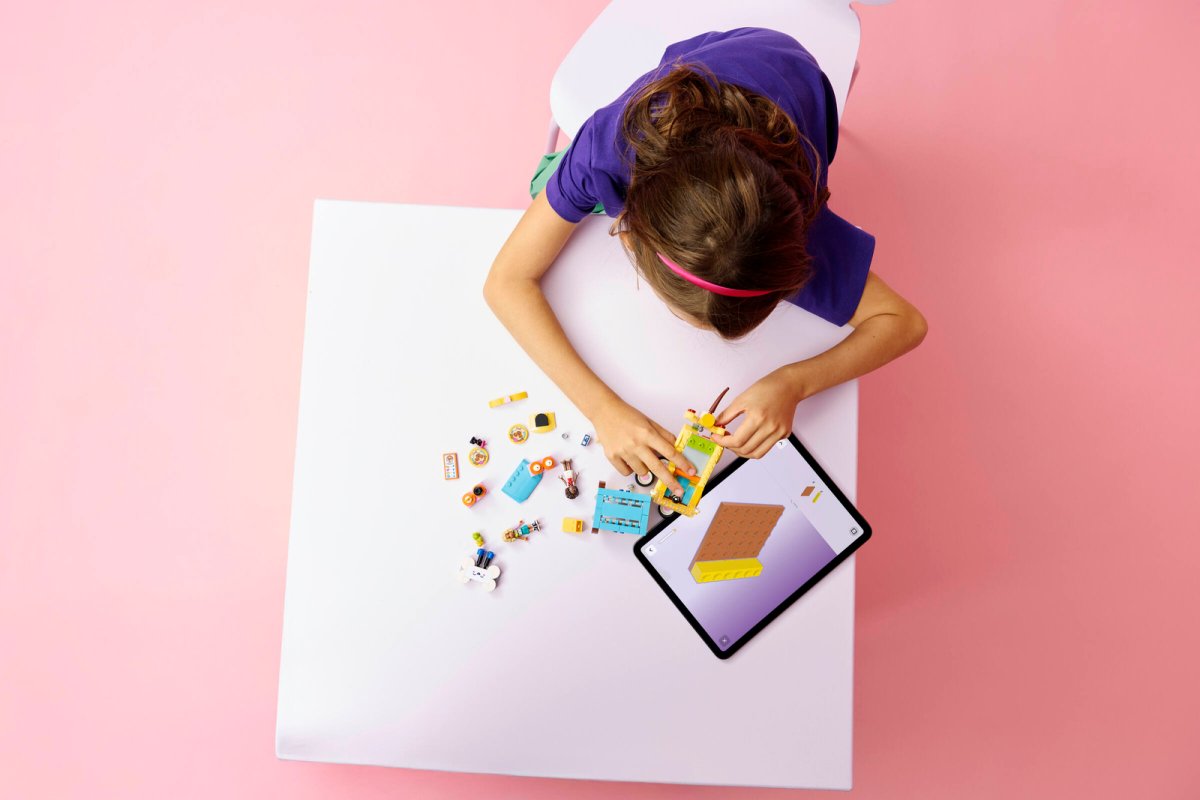 42678 LEGO Friends Furgone di accessori per animali