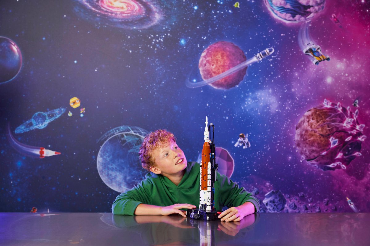 42221 LEGO Technic Sistema di lancio spaziale razzo NASA Artemis