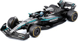 18-38238R Bburago F1 Mercedes-AMG W16 #63 Russell con casco 1:43