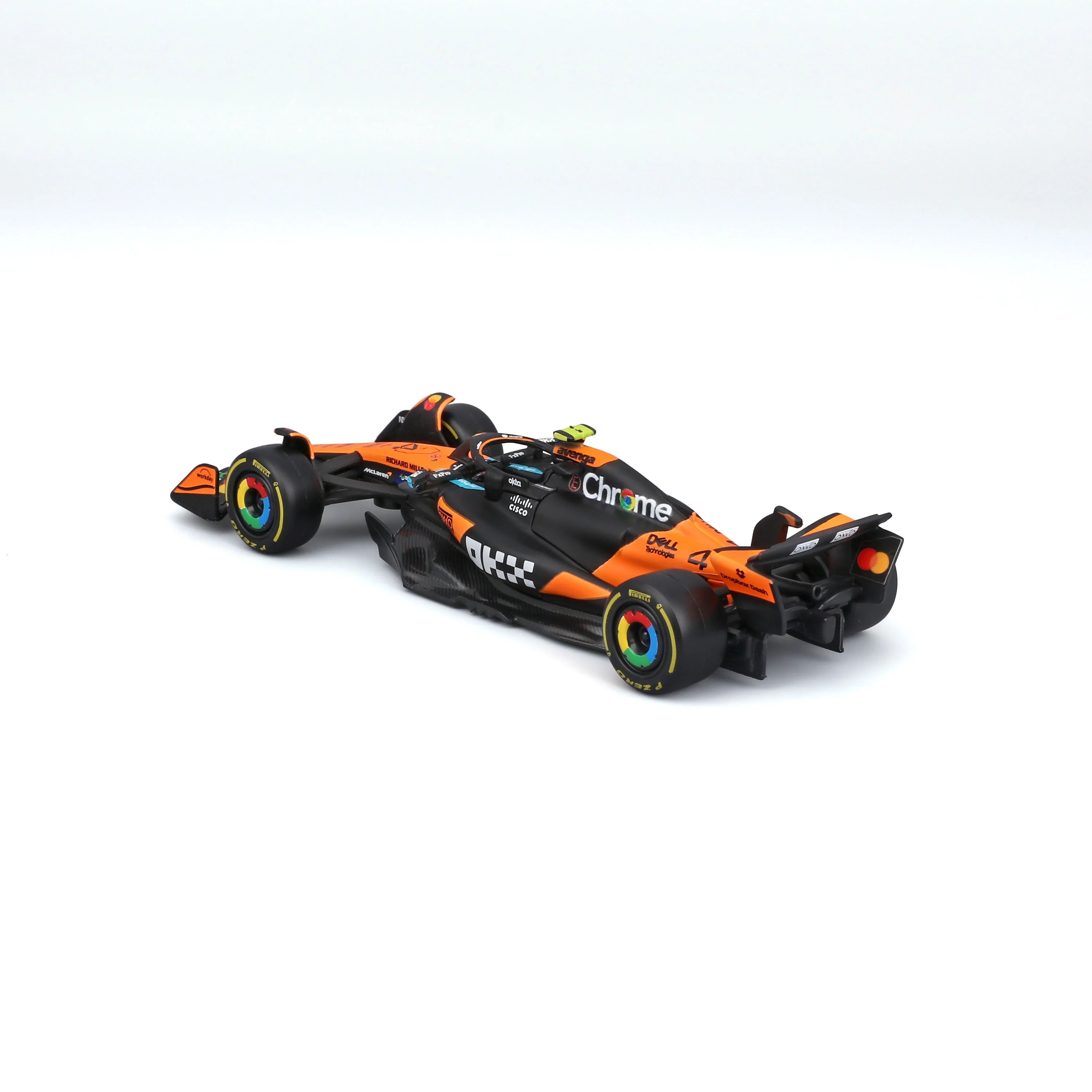 18-38177N Bburago F1 McLaren MCL 39 #4 Lando Norris 2025 1:43