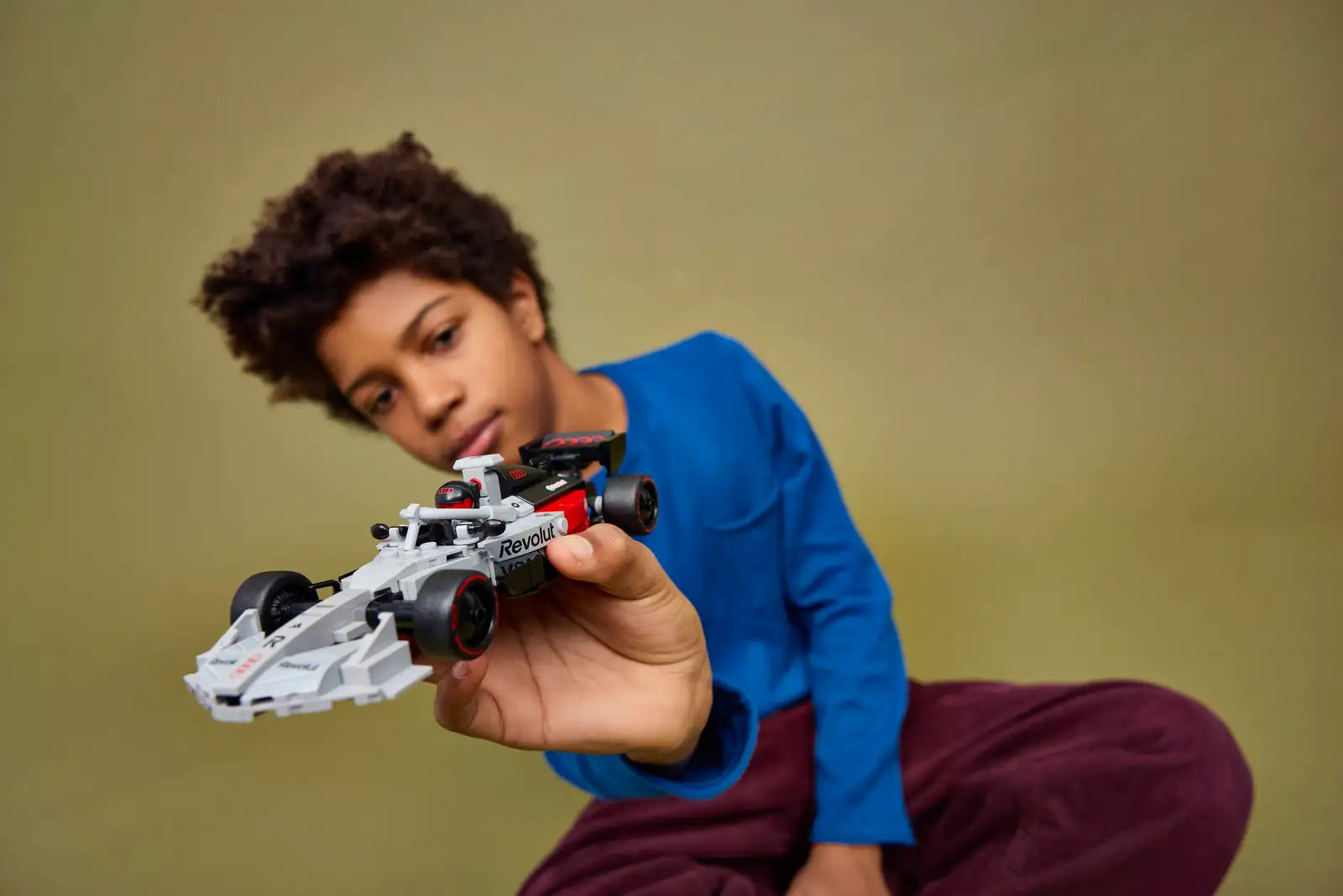 77259 Lego  Speed Champions Auto da corsa Audi Revolut F1® Team R26