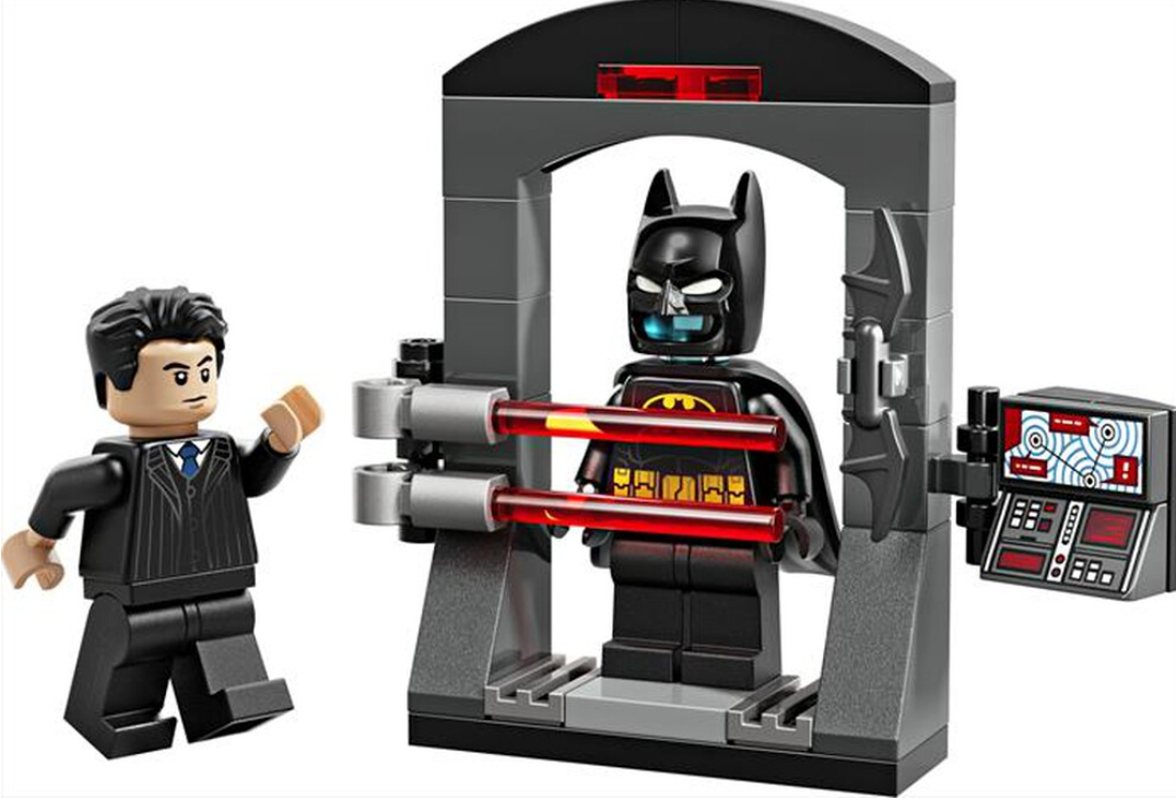 30726 Polybag Batman™: Bruce Wayne™ e la Bat-tuta